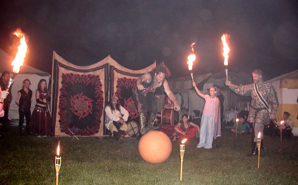 Accidental Circus-17.JPG