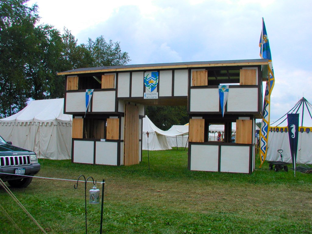 Gate House-2.JPG